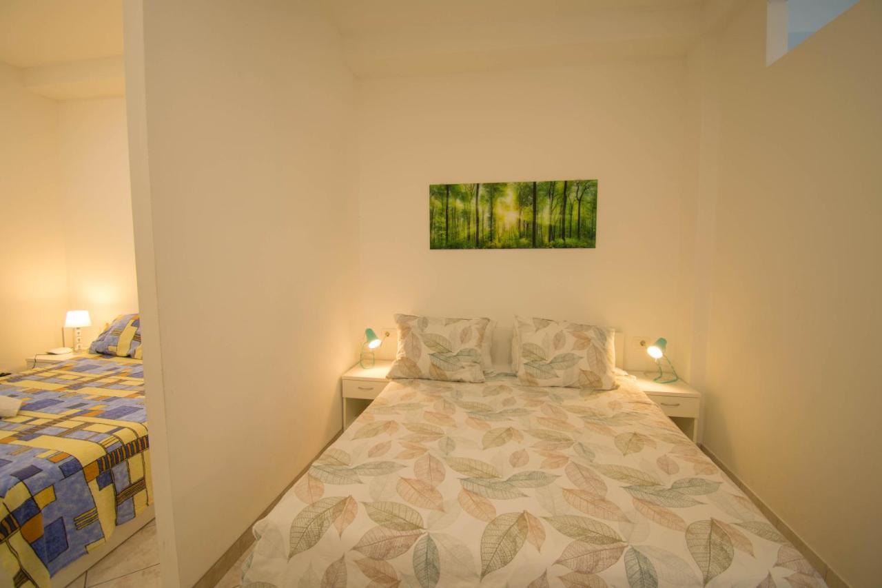 Family Apartment Manuela - Baška Voda エクステリア 写真